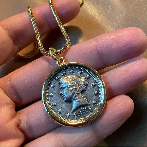 Vintage antique style gold silver plated coin pendant charm necklace snake chain - Picture 3 of 9